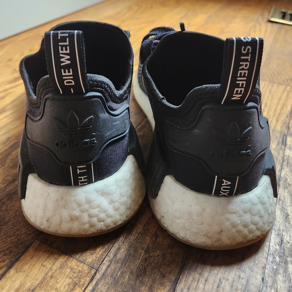 Adidas NMD - Picture 2 of 5